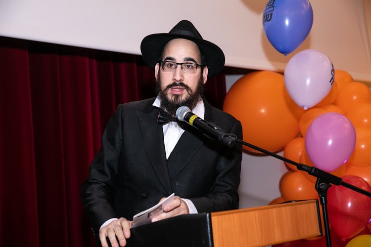 BETH LOUBAVITCH LE PLESSIS ROBINSON La Synagogue Du Plessis Robinson 3